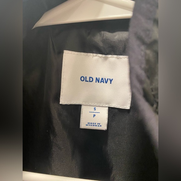 Old Navy vest size S - Picture 4 of 4